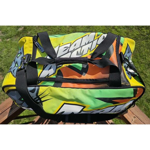 Arctic Cat Team Arctic Duffle Bag Racing Large Traveling Snowmobile - Picture 2 of 11